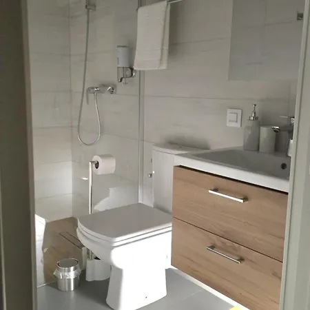 Tabacariei 5a شقة *